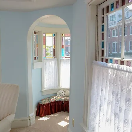 The Towers Bed & Breakfast Milford Exterior photo